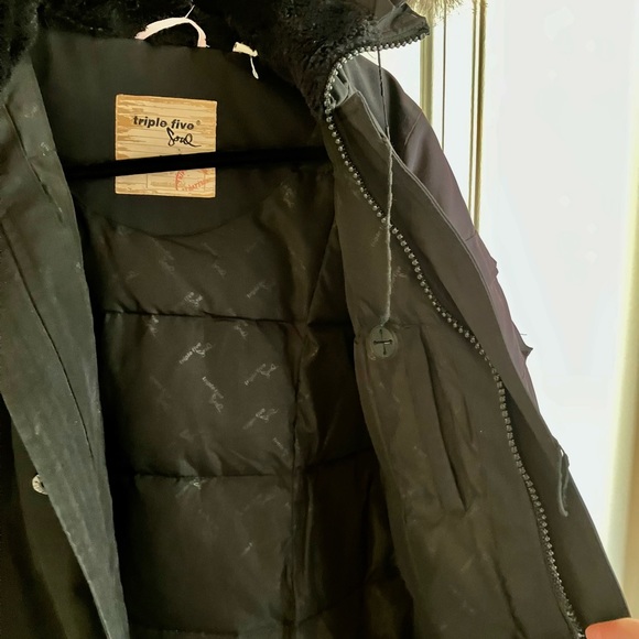 Triple 5 Underground, Ladies winter jacked with detachable fur hood. Perfect - Picture 4 of 8